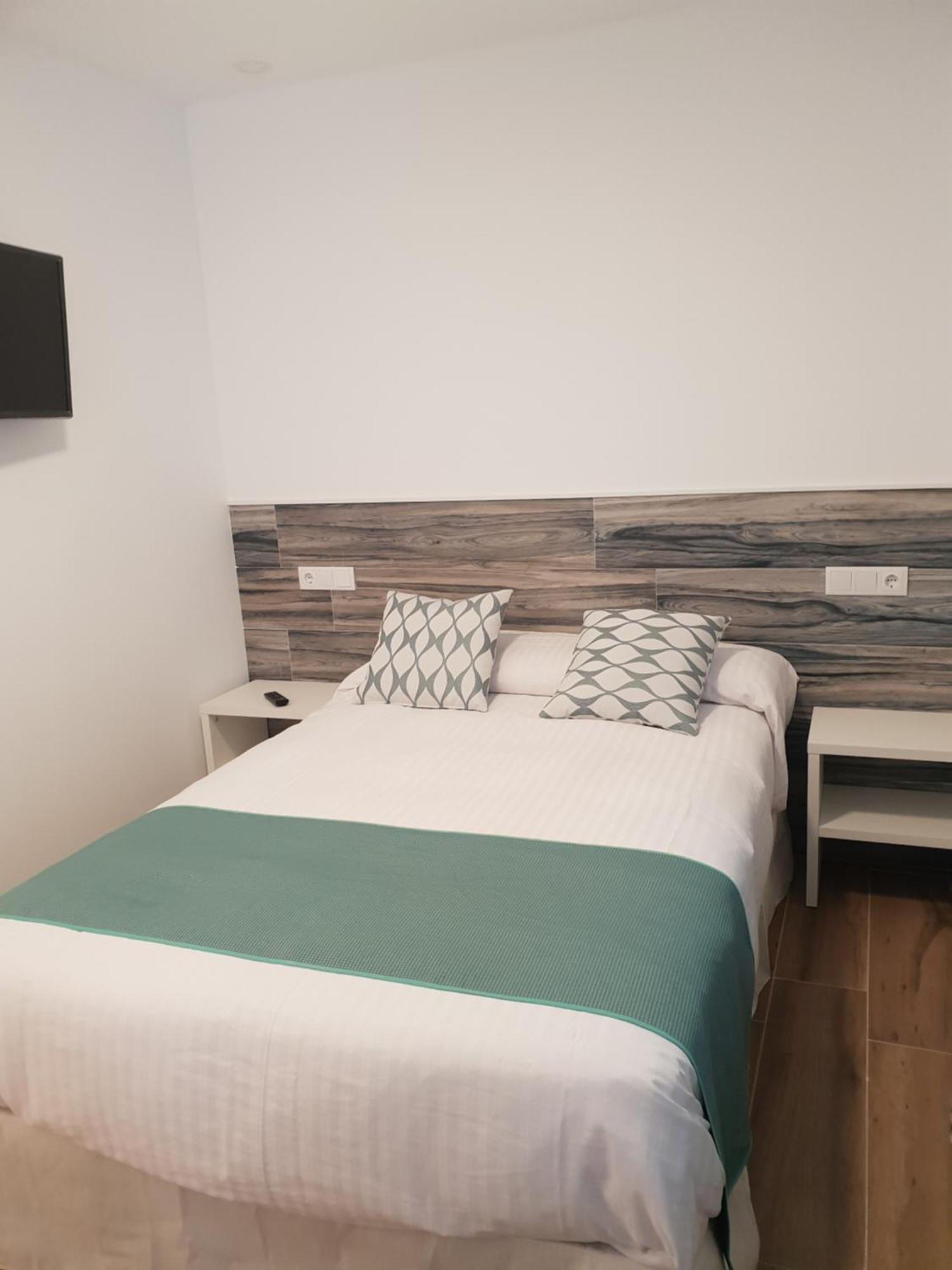 Hostal Cabanas Carboneras de Guadazaón Exterior foto