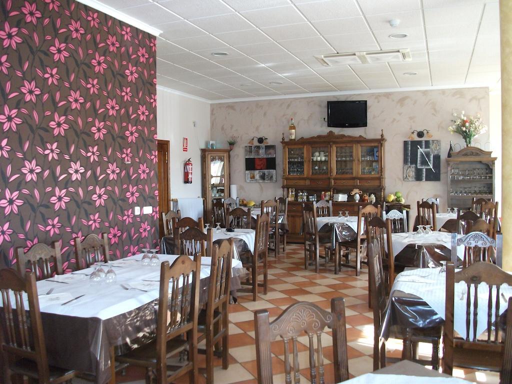 Hostal Cabanas Carboneras de Guadazaón Exterior foto